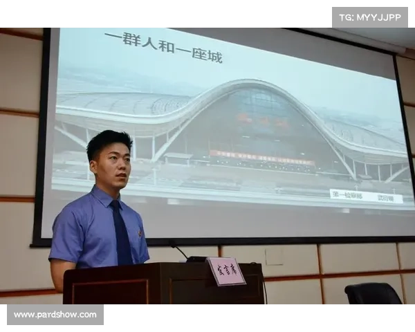 长沙民政学院篮球场馆守卫老周 12年坚守背后的故事与担当